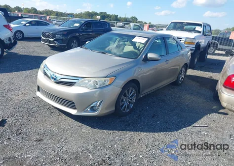 2014 Toyota Camry Hybrid Xle из США, поврежденный, VIN 4T1BD1FK6EU109439